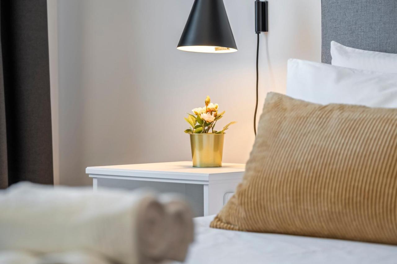 Ficcus Home Caniço Eksteriør billede